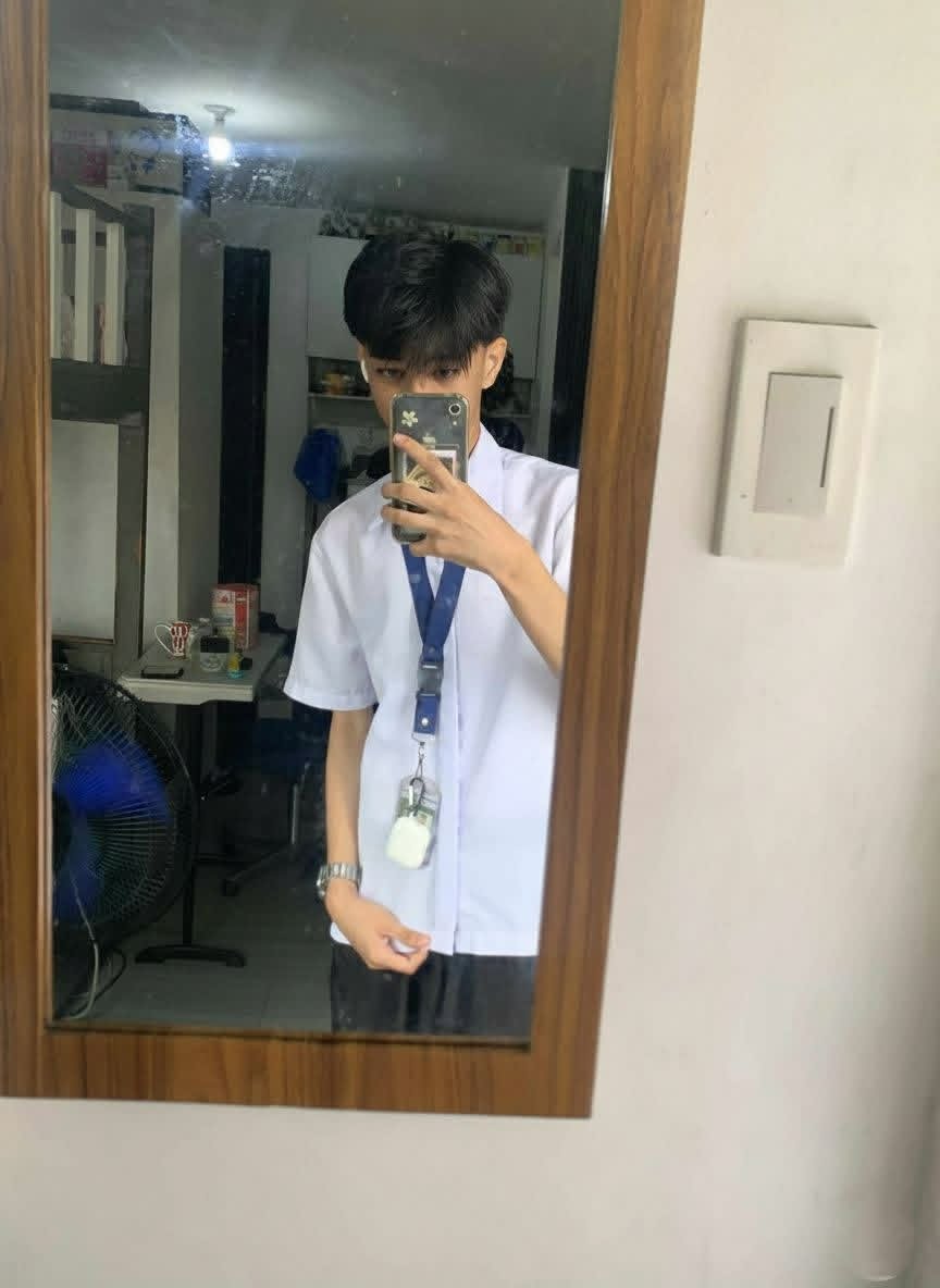 兹